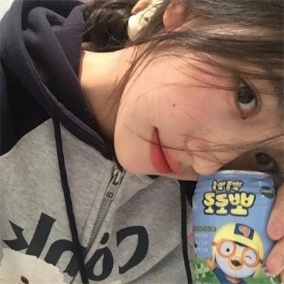 五岁萌宝村长带着村民登基了